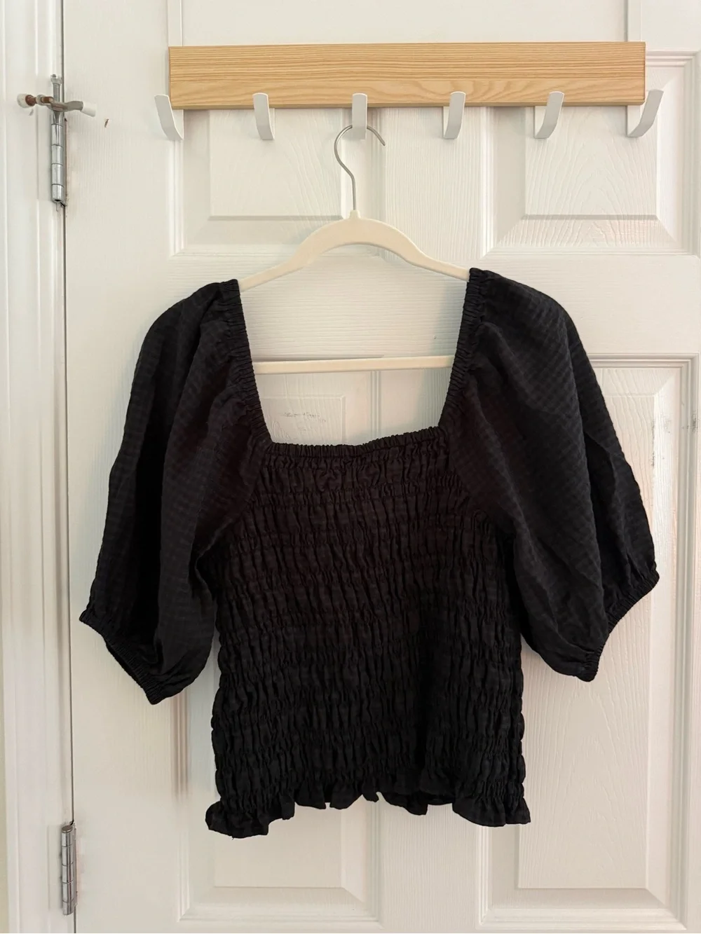 Old Navy Black Smocked Puff Sleeve Top